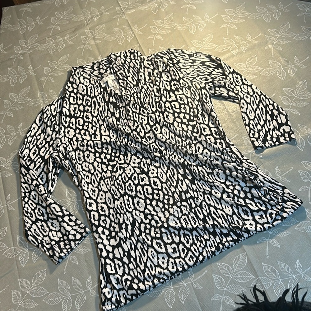 Chaus New York Blouse.